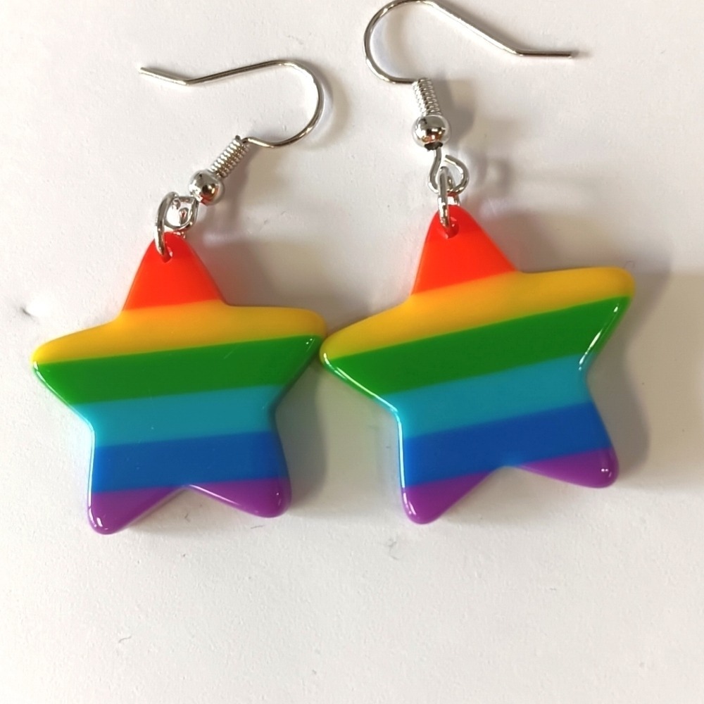 Rainbow Star Dangle Earrings Pride LGBTQ Retro 80s Rainbowcore Celestial‎